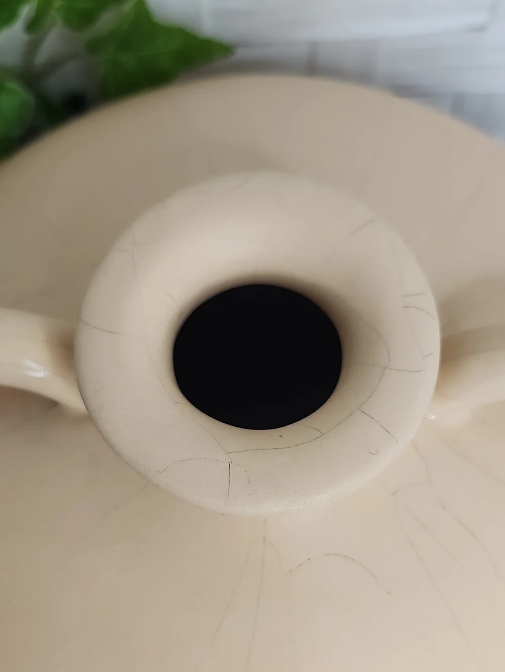 👉*PIER 1* COOL RUSTIC CLAY AMPHORA-STYLE VASE WITH FAUX CRAZING SURFACE PATTERN